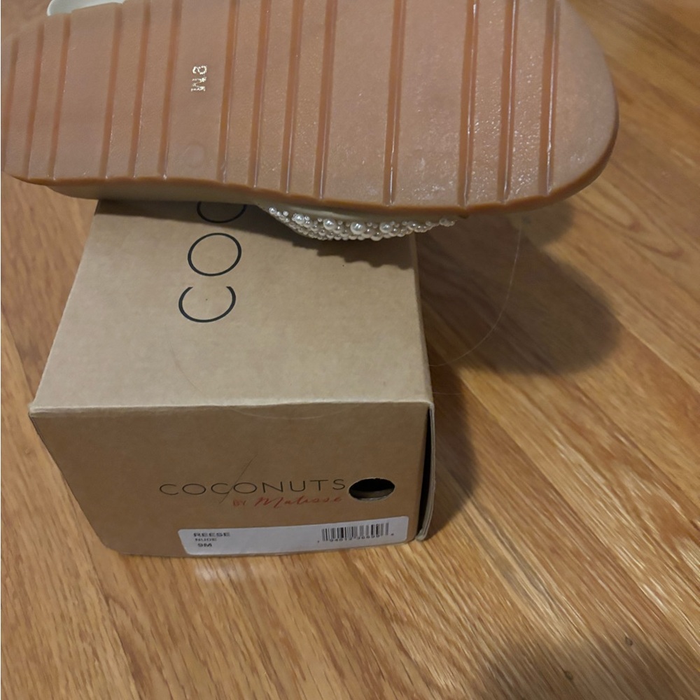 Coconuts by Matisse Tan Slide Sandals - Picture 3 of 3